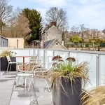 Les Mathurins F2 Unique Terrasse Parking Et Sport Apartment