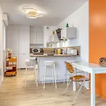 Les Mathurins F2 Unique Terrasse Parking Et Sport Apartment