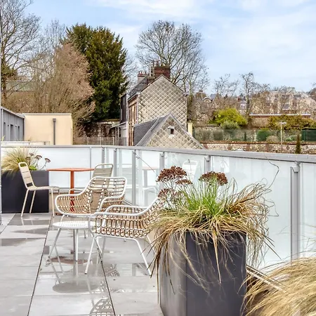 Les Mathurins F2 Unique Terrasse Parking Et Sport Appartement