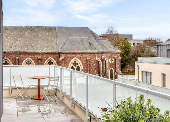 Les Mathurins F2 Unique Terrasse Parking Et Sport Appartement